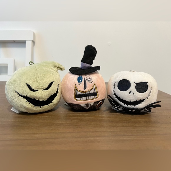 Disney Other - NIGHTMARE BEFORE CHRISTMAS ~FLUFFBALLS~